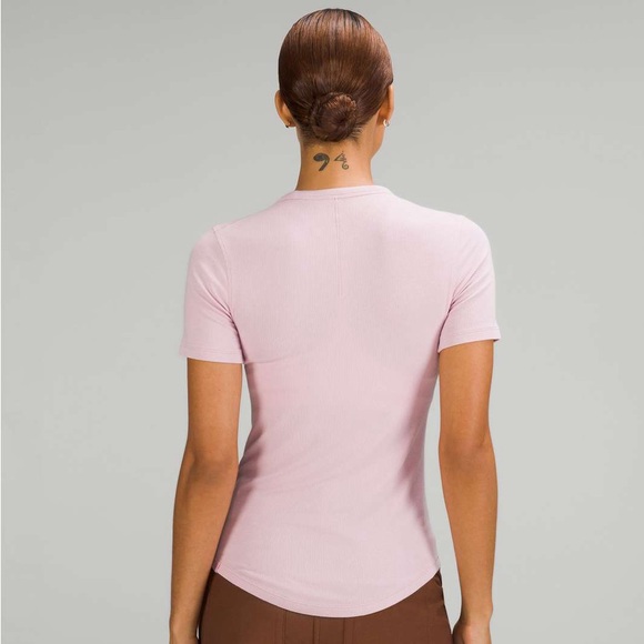 Lululemon Hold Tight Short Sleeve Shirt - Picture 4 of 8